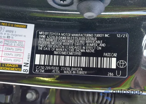 2021 Toyota C-Hr Xle z USA, uszkodzony, nr VIN NMTKHMBX3MR139981